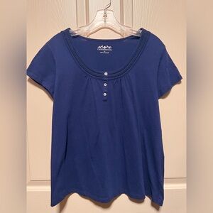 croft & barrow Navy Short Sleeve Scoop Neck Top with Button Placket